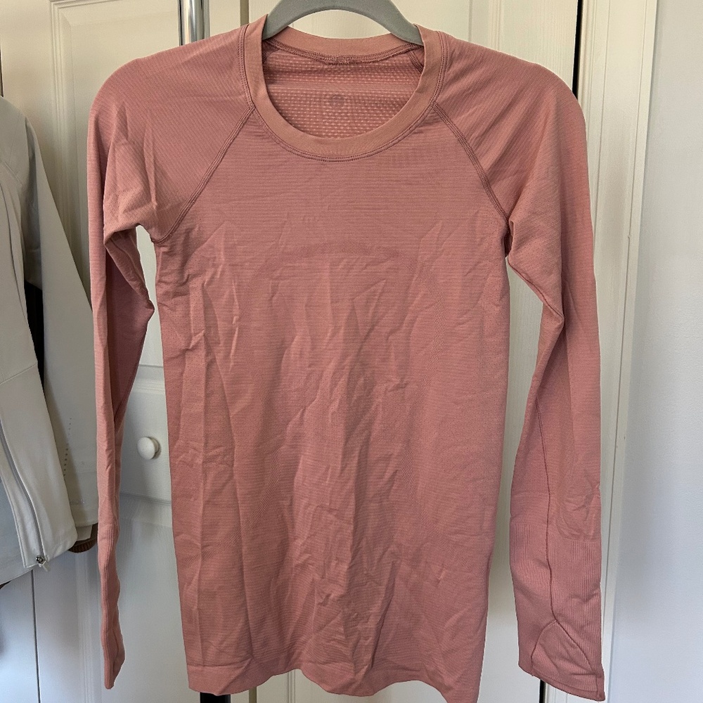 Lululemon Swiftly Tech Long Sleeve in Pink